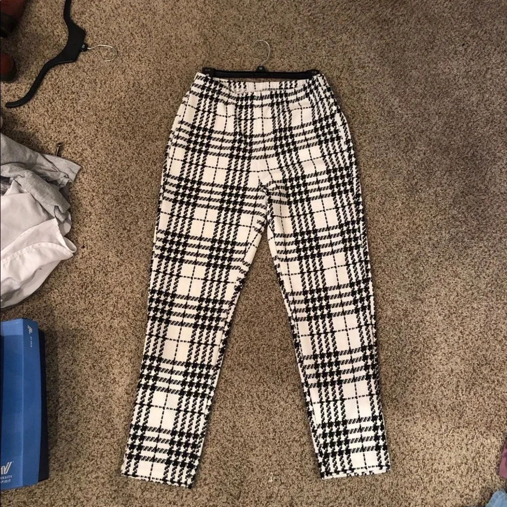 pants - Picture 1 of 2